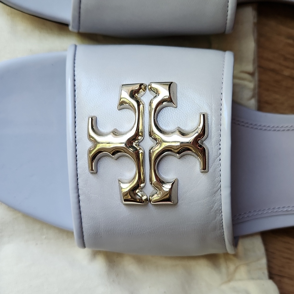 New Rare Tory Burch Eleanor Calfskin Medallion sandals/slides lavender size 8.5 - Picture 4 of 12